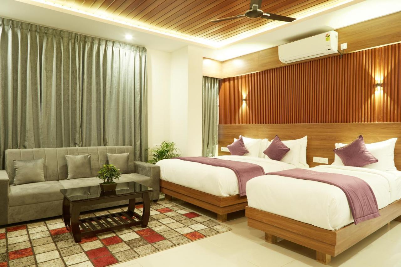Vovo Premier Hotel Bangalore Luaran gambar