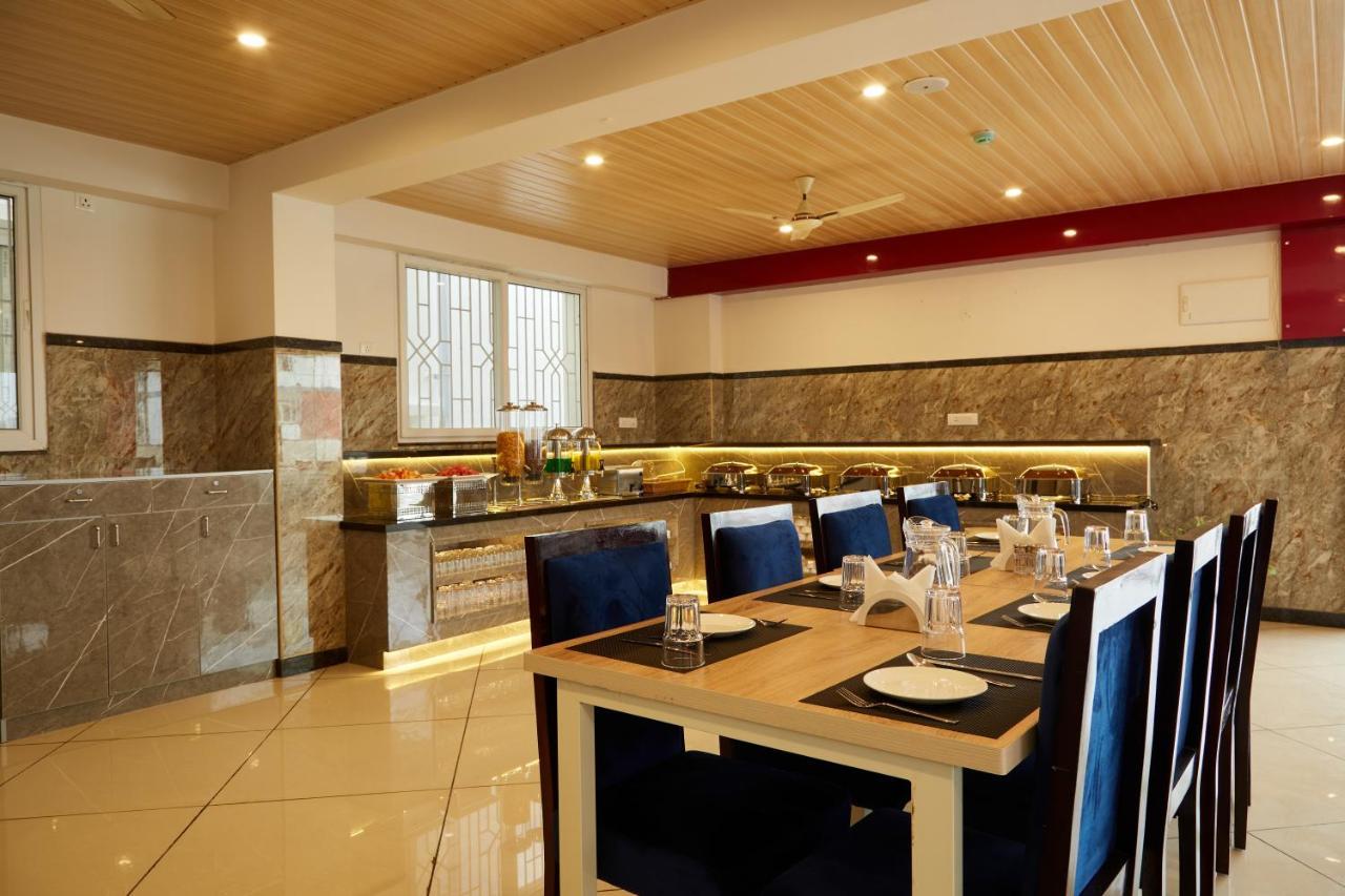 Vovo Premier Hotel Bangalore Luaran gambar