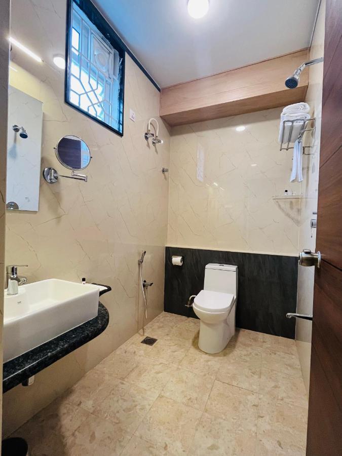 Vovo Premier Hotel Bangalore Luaran gambar